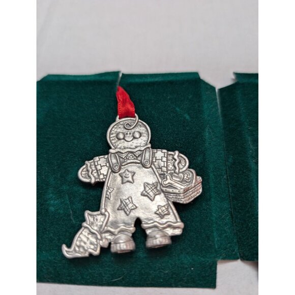 Longaberger Pewter Ornaments Roger & Ginger Gingerbread People Y2K 2000 73369 - Picture 2 of 9
